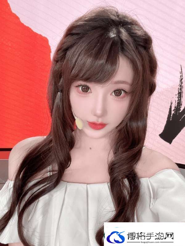 琪琪发布K甲解说席自拍并配文